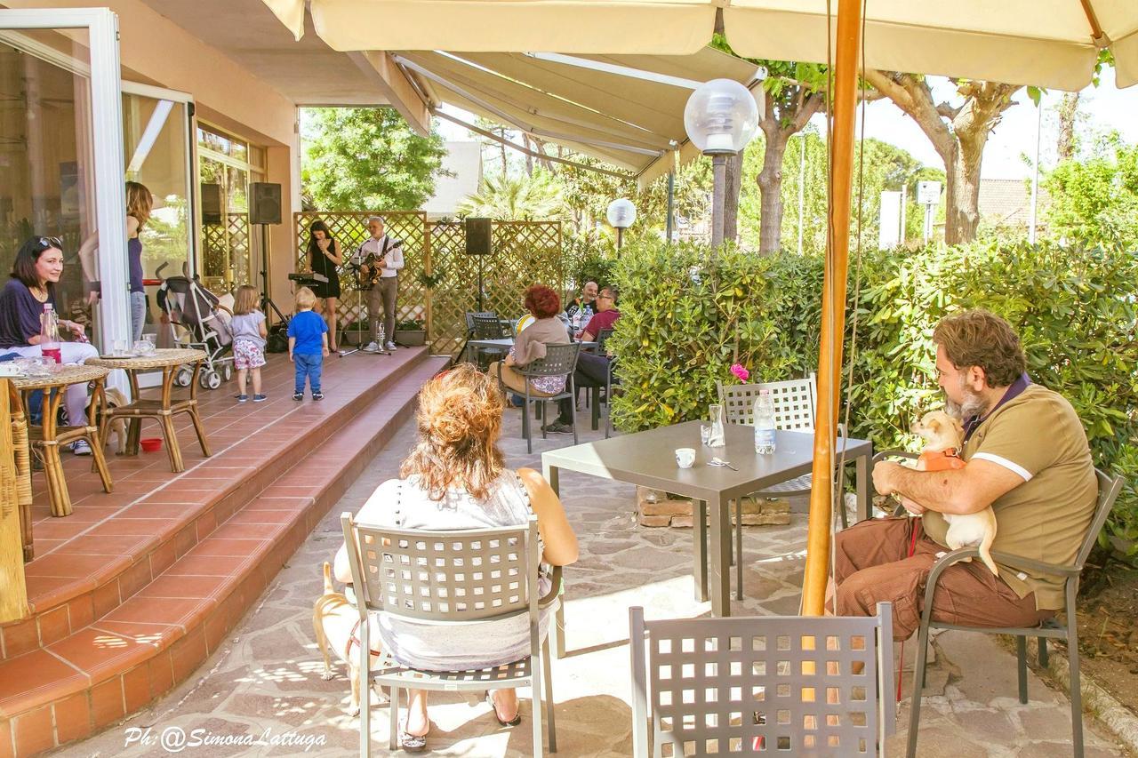 Hotel Ninfea Червия Экстерьер фото